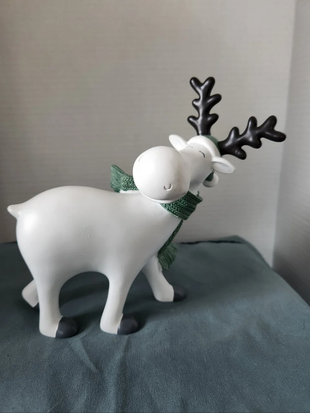 Cute Reisin Moose
